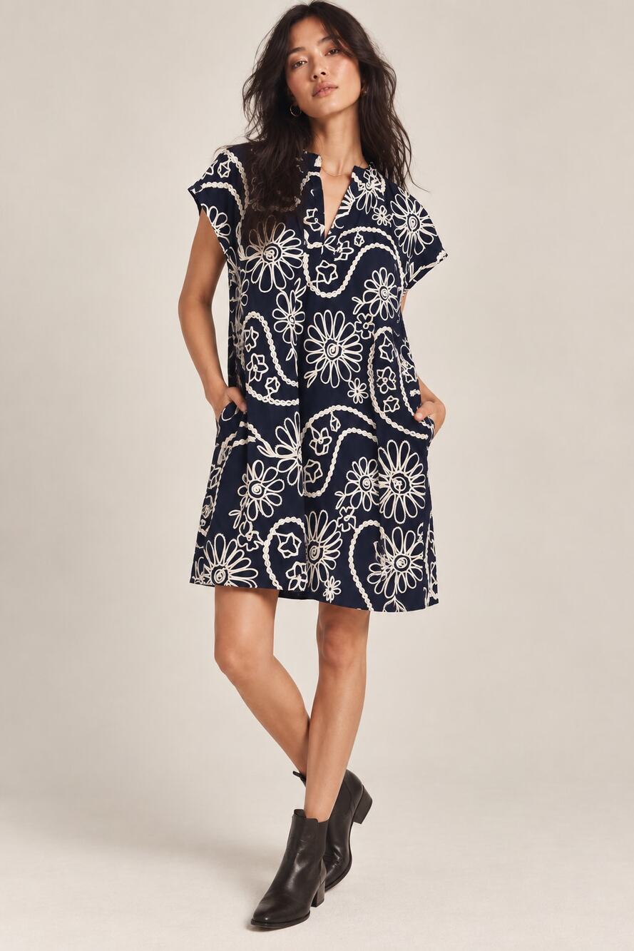 NWT PINCH Veronica Navy Embroidered Paisley Shift Dress M Whimsical Boho Artsy
